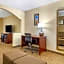 Comfort Inn & Suites Macon North I-75