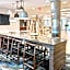 Fairfield Inn & Suites by Marriott Harrisburg West
