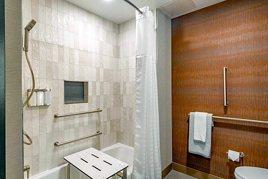 Cambria Hotel New Haven University Area