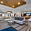 Holiday Inn Express Hotel & Suites Portland - Jantzen Beach