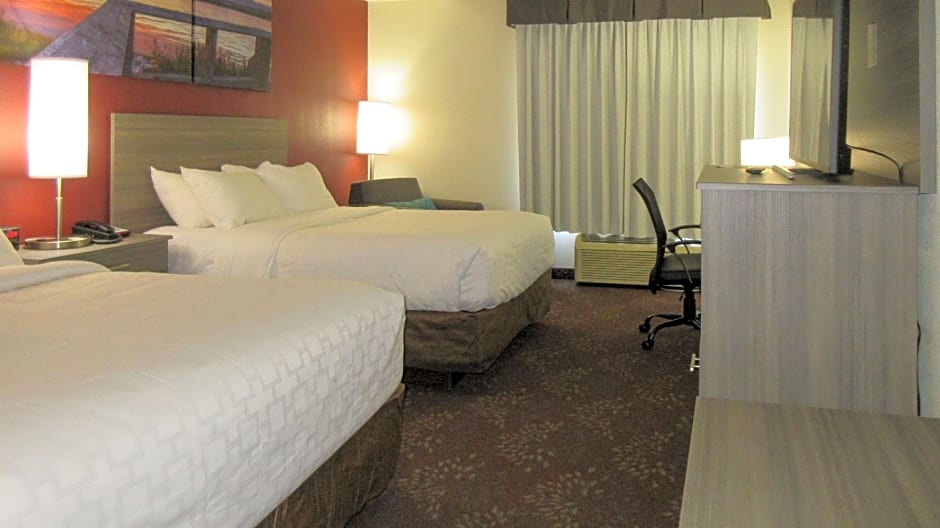 Clarion Pointe Evansville North