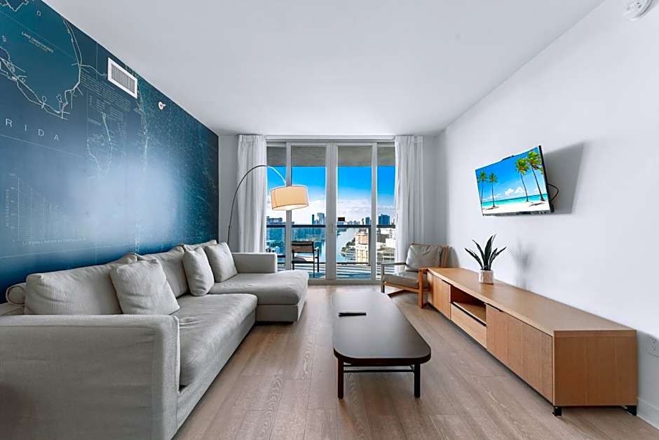 Water View Building With Pool - 5-Min Walk To The Beach