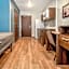 WoodSpring Suites Naples West