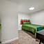 Upper East Side Luxury 3BR 2B 1700 square feet