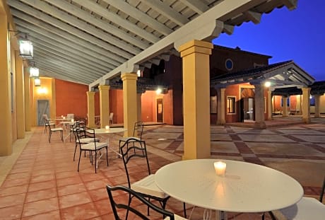 Hotel San Miguel del Valle Amblés - Alojamientos en EL FRESNO