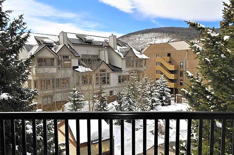 Fox Pine Lodge 3 Bed 3 Bath