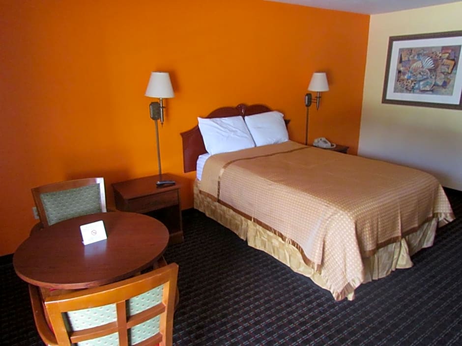 Red Carpet Inn - Augusta