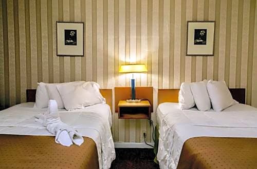 Twi-Lite motel