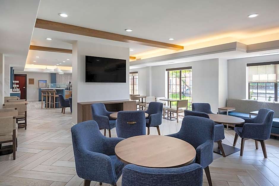 Staybridge Suites West Des Moines