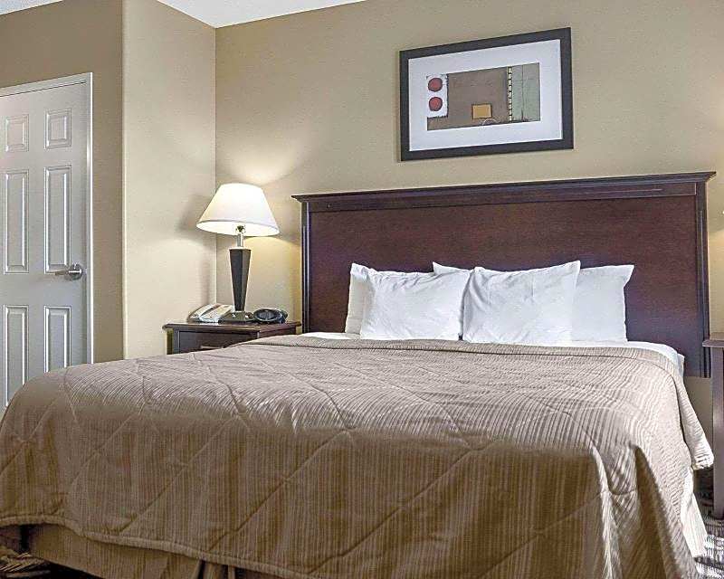 MainStay Suites Bismarck
