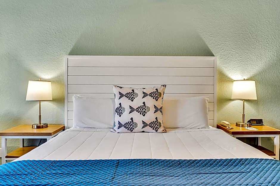 Beachside Inn