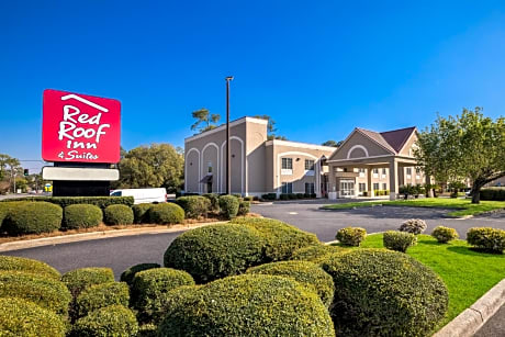 Red Roof Inn & Suites Albany, GA