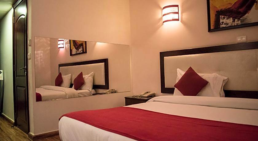 Al Murjan Palace Hotel