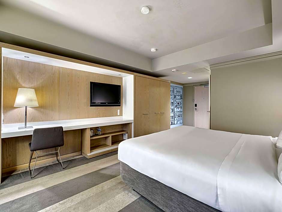 The Royal Sonesta Minneapolis Downtown