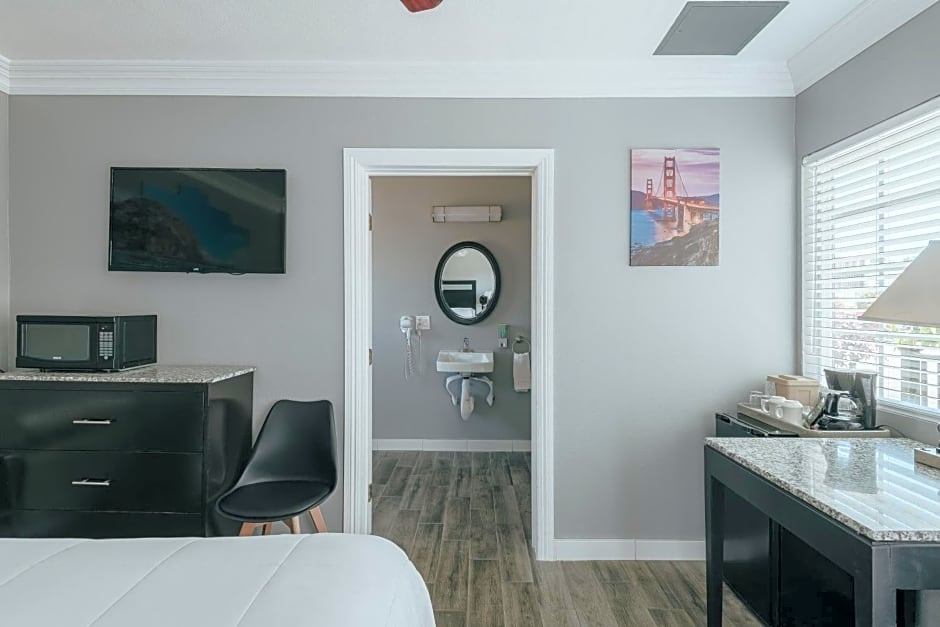 Sea Air Inn & Suites - Downtown Morro Bay