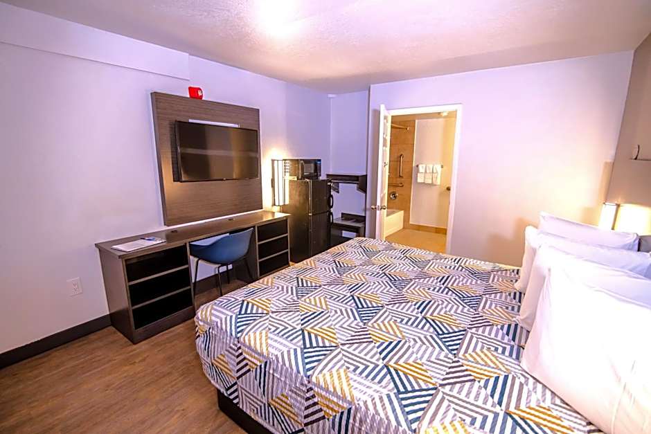 Masters Inn Tucker