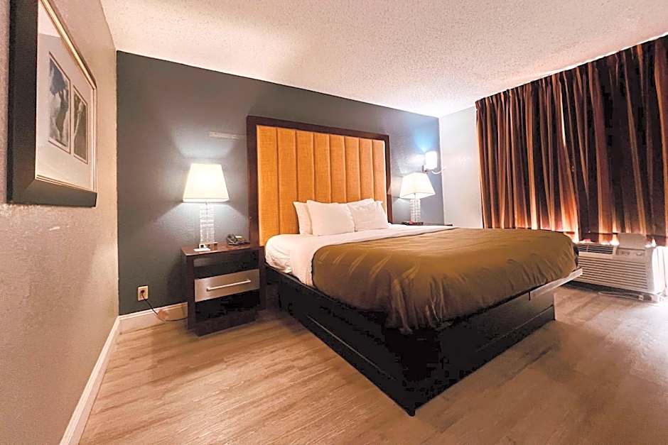 Quality Inn Rocky Mount