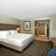 Holiday Inn Express Hotel & Suites Norfolk