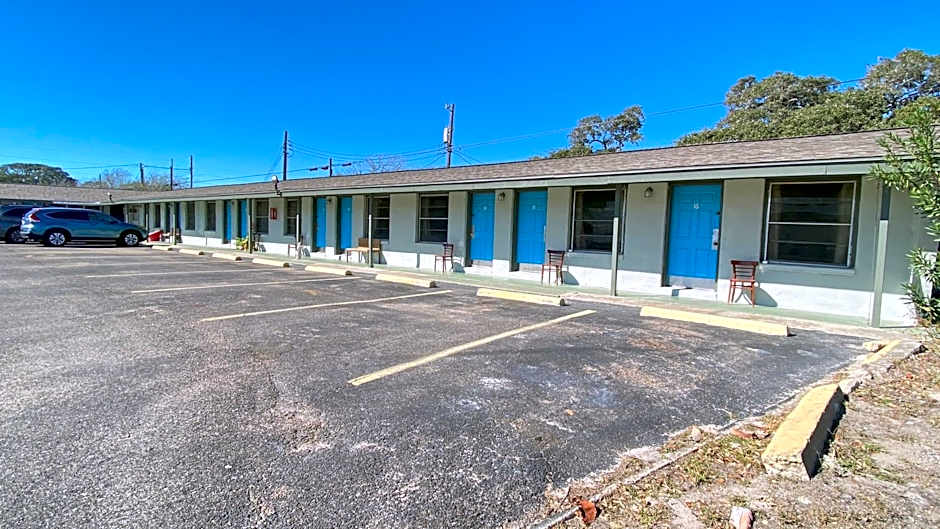 Tropic Motel