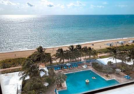 Sherry Frontenac Oceanfront