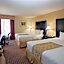 La Quinta Inn & Suites by Wyndham Salina