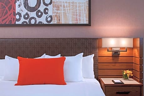 Queen Room with Two Queen Beds and Roll-In Shower - Disability Access