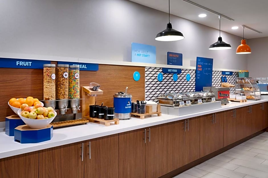 Holiday Inn Express And Suites Helena