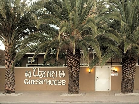 Uzuri Guesthouse CC