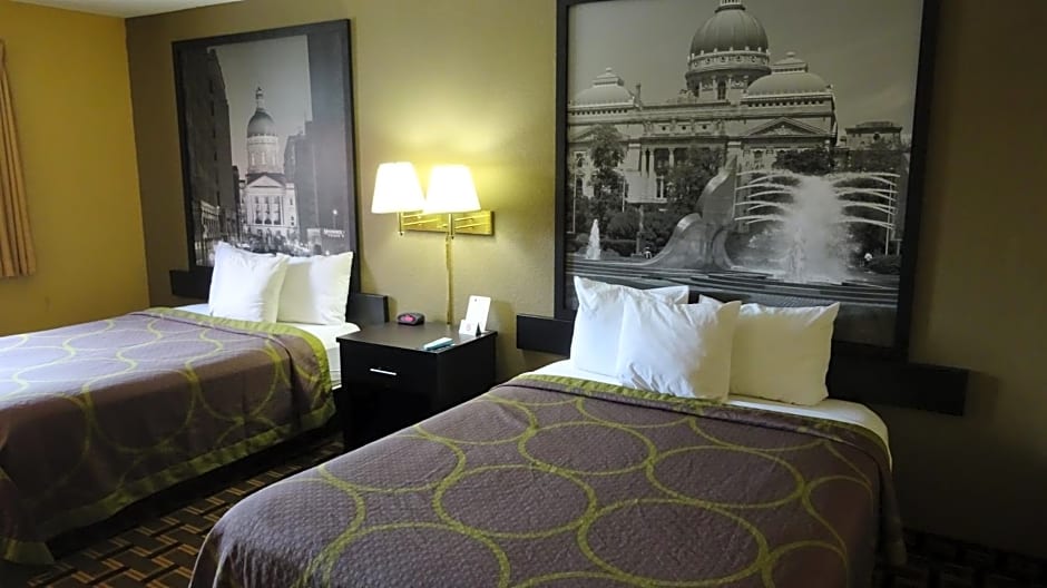 Super 8 by Wyndham Terre Haute