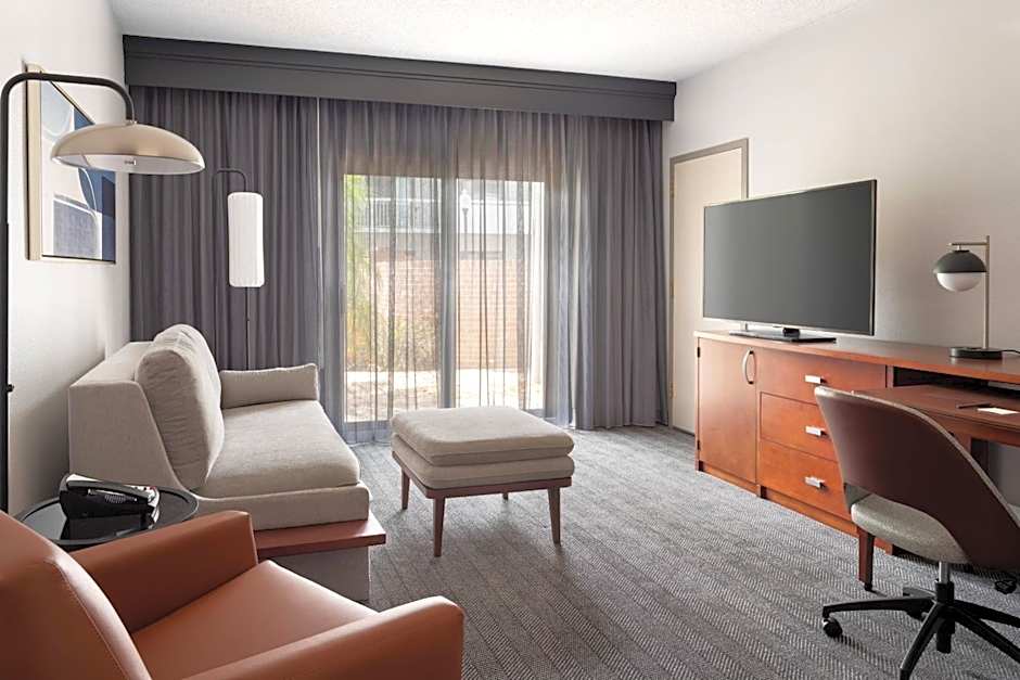 Courtyard by Marriott West Palm Beach