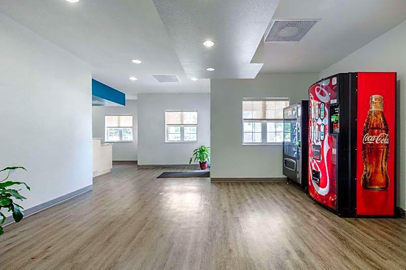 Suburban Extended Stay Hotel Birmingham