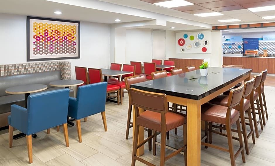 Holiday Inn Express Rochester - Greece