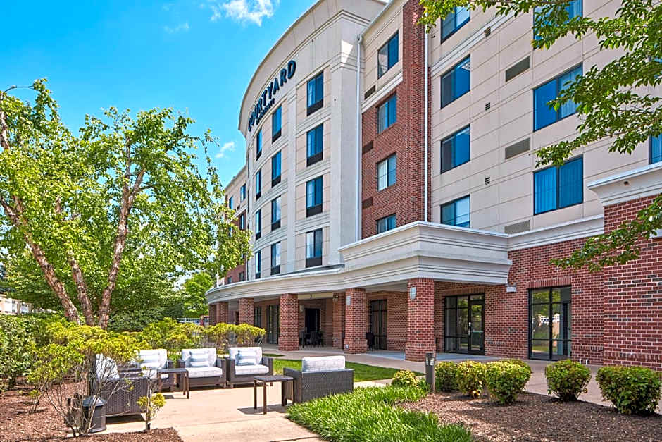 Courtyard by Marriott Winchester Medical Center