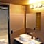 Historic Cow Palace Inn