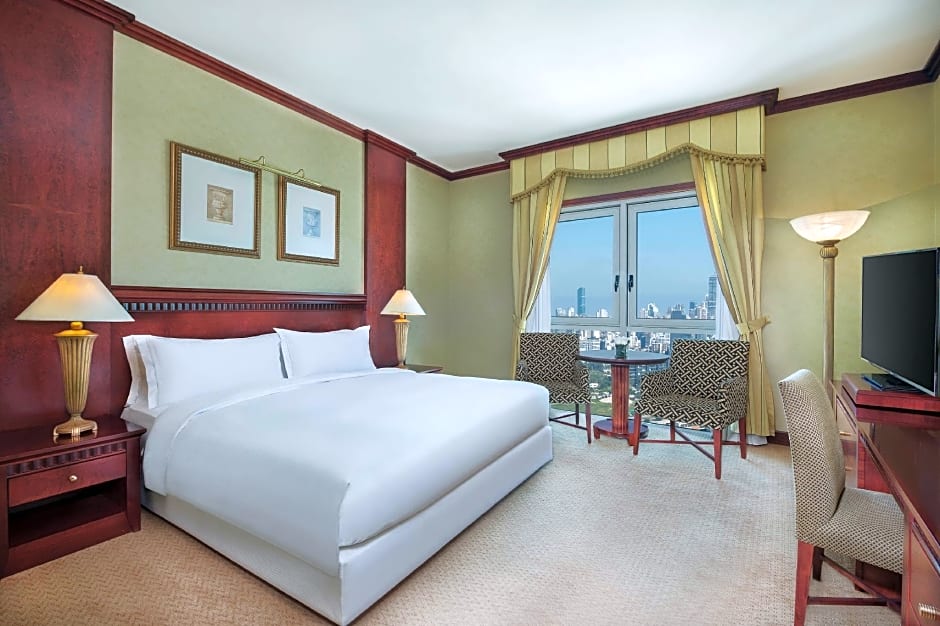 Hilton Beirut Metropolitan Palace