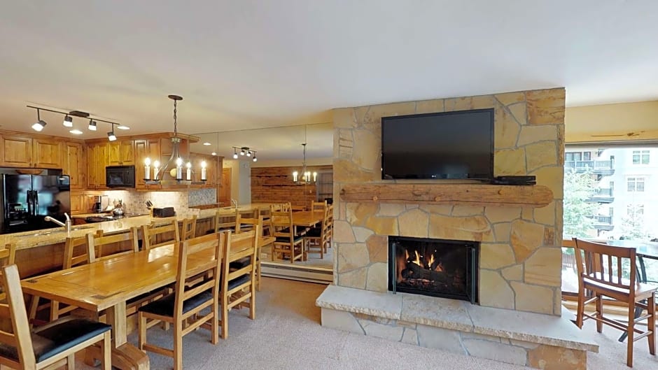 Montaneros in Vail, a Destination by Hyatt Residence
