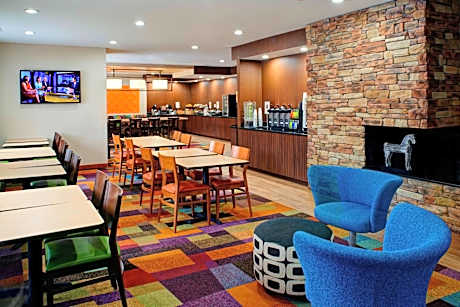 Fairfield Inn & Suites by Marriott Detroit Farmington Hills