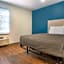 Extended Stay America Select Suites - Tallahassee - East