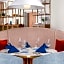 The Hiatus Clearwater Beach, Curio Collection by Hilton