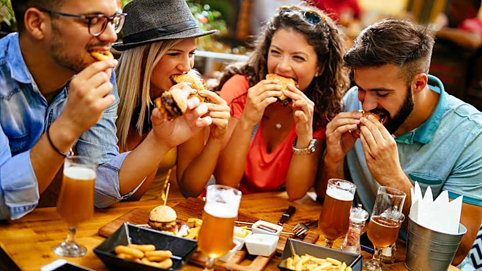 Holiday Inn Express and Suites Valencia - Santa Clarita