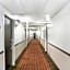 OYO Townhouse Dodge City KS