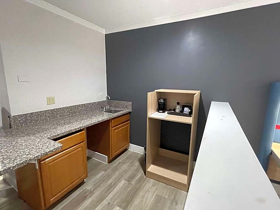 The Midtowner Hotel, SureStay Collection by Best Western