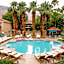 L3 Oasis Hotel