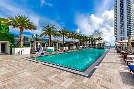 Hyde Beach House Hollywood Pr Suites - Alojamientos en HOLLYWOOD