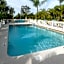 Nokomis Inn and Suites