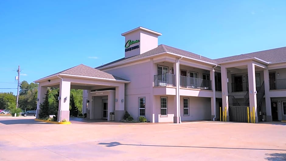Catoosa Inn & Suites
