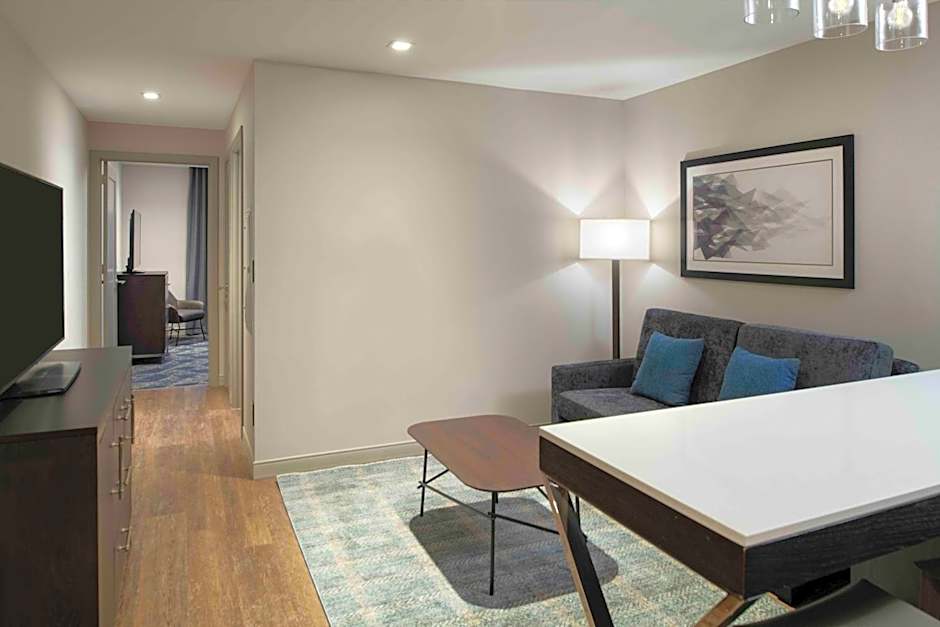 Homewood Suites By Hilton Boston Logan Airport Chelsea