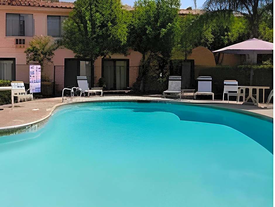 Hospitality Inn