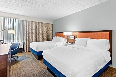 Queen Room with Two Queen Beds - Hearing Accessible/Non-Smoking