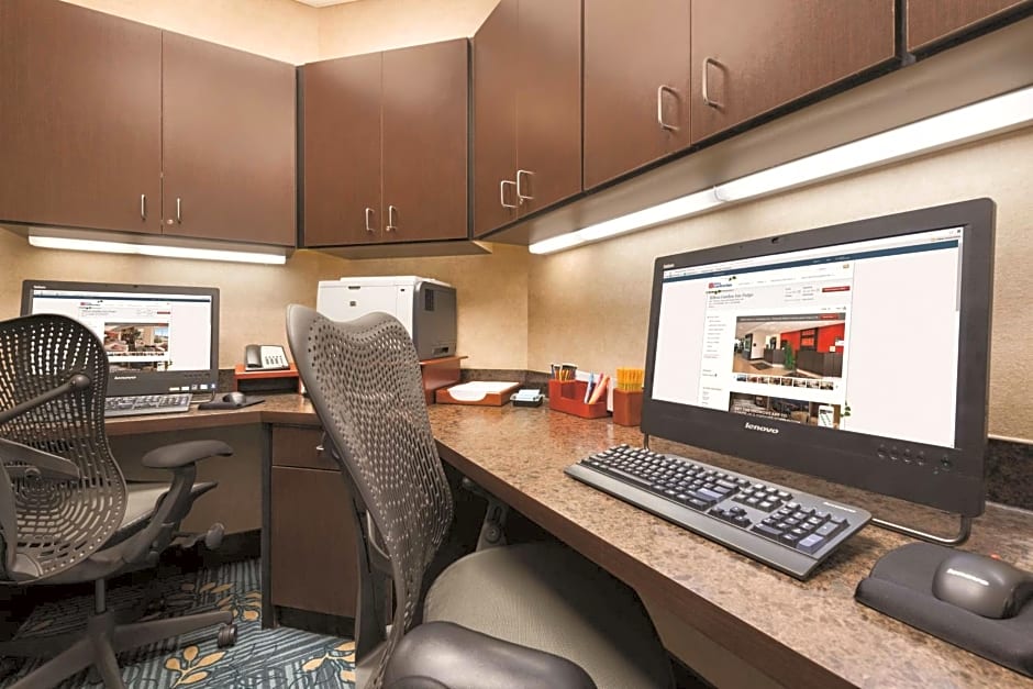 Hilton Garden Inn Fargo